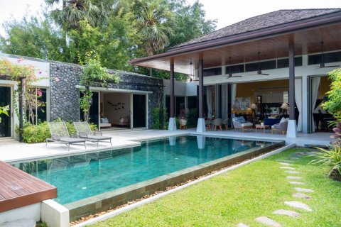 Villa in Bang Tao, Thailand 5 bedrooms № 156835