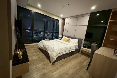 Condo à Bang Lamung, Thaïlande, 2 chambres № 156837 - photo 10