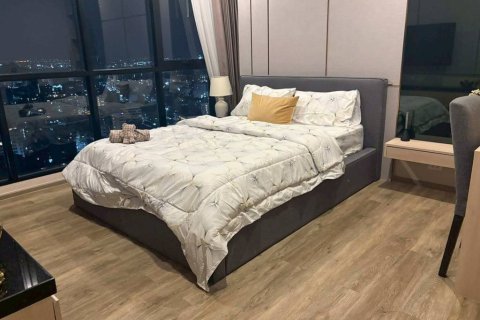 Condo à Bang Lamung, Thaïlande, 2 chambres № 156837 - photo 9