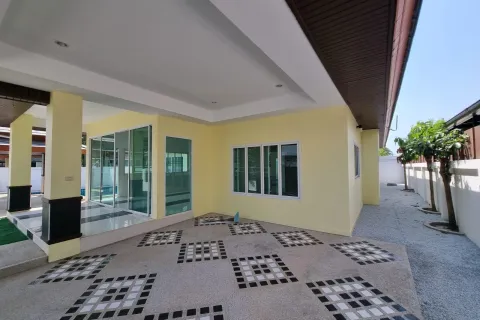 Maison à Pattaya, Thaïlande 3 chambres № 155587 - photo 4