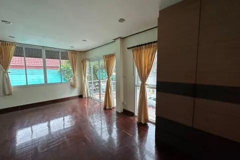 Maison à Pattaya, Thaïlande 3 chambres № 155586 - photo 16