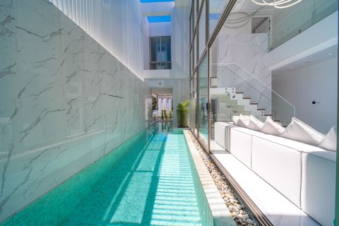 Villa in Phuket, Thailand 3 bedrooms № 148639 - photo 4