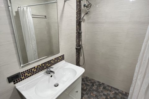 Condo à Watthana, Bangkok, Thaïlande, 3 chambres  № 139616 - photo 21