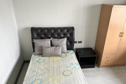 Condo à Watthana, Bangkok, Thaïlande, 3 chambres  № 139616 - photo 16