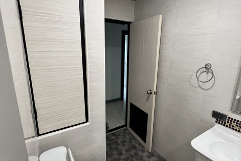 Condo à Watthana, Bangkok, Thaïlande, 3 chambres  № 139616 - photo 20
