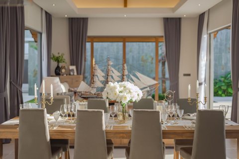 Villa in Phuket, Thailand 4 bedrooms № 139618 - photo 5