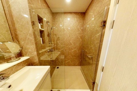 Кондоминиум с 2 спальнями в Чатучаке, Бангкок, Таиланд № 139617 - фото 11
