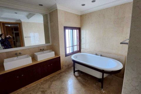 Дом в Ваттхане, Бангкок, Таиланд с 4 спальнями  № 151776 - фото 5