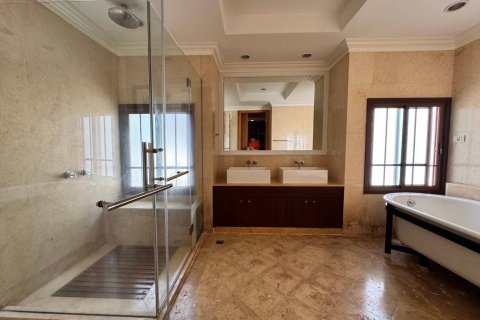 Дом в Ваттхане, Бангкок, Таиланд с 4 спальнями  № 151776 - фото 16