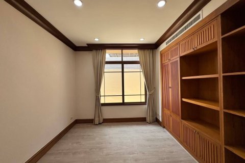 Дом в Ваттхане, Бангкок, Таиланд с 4 спальнями  № 151776 - фото 23