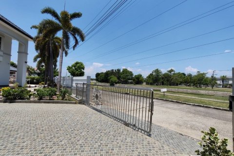 Дом в Ханг Донге, Таиланд с 5 спальнями  № 151779 - фото 13