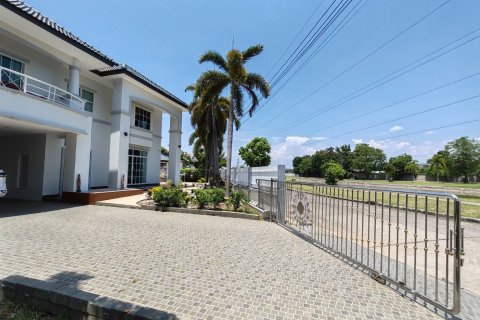 Дом в Ханг Донге, Таиланд с 5 спальнями  № 151779 - фото 14