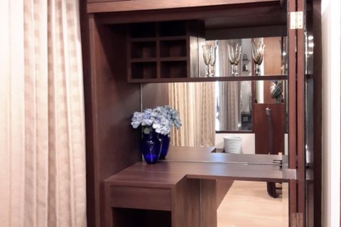 Condo in Khlong San, Bangkok, Thailand, 2 bedrooms  № 148281 - photo 8