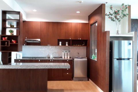 Condo in Khlong San, Bangkok, Thailand, 2 bedrooms  № 148281 - photo 7