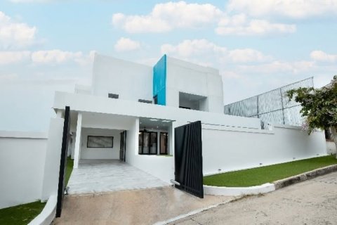 Villa à Pattaya, Thaïlande 5 chambres № 233428