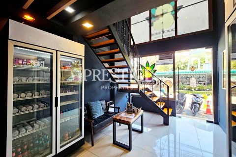 Propriété commerciale à Pattaya, Thaïlande 48 m2 № 198207 - photo 2