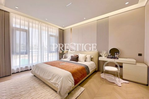 House in Pattaya, Thailand 4 bedrooms № 198205 - photo 19