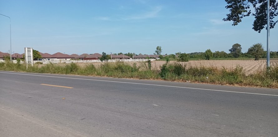 Земельный участок в Чаченгсау, Таиланд 39040м2  № 150276