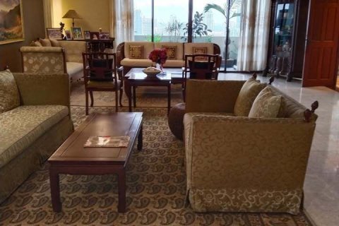 Кондоминиум с 4 спальнями в Ваттхане, Бангкок, Таиланд № 154051 - фото 14