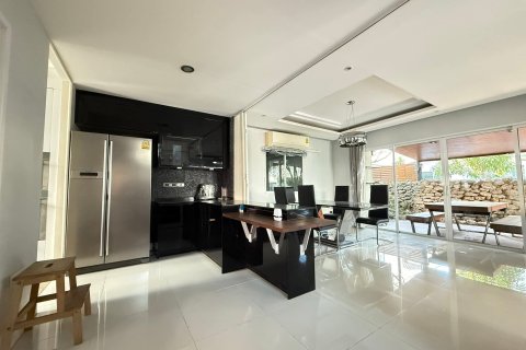 Дом в Паттайе, Таиланд с 3 спальнями  № 154050 - фото 3