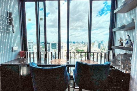 Кондоминиум с 2 спальнями в Бангкоке, Таиланд № 114405 - фото 4