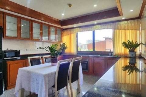 Condo in Bang Lamung, Thailand, 2 bedrooms  № 114406 - photo 6