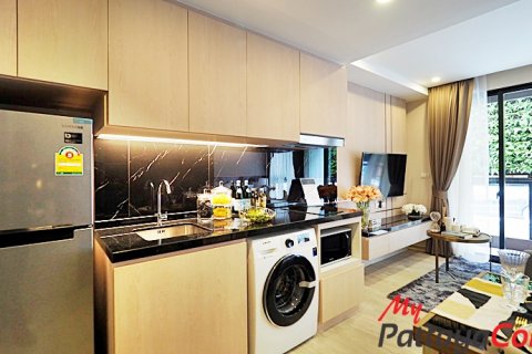 Кондоминиум с 1 спальней в Банг Ламунге, Таиланд № 32551 - фото 2