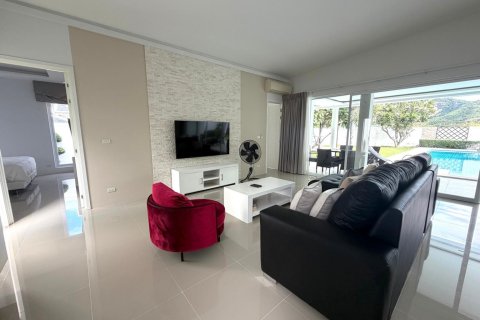 Villa in Hua Hin, Thailand 3 bedrooms № 233979 - photo 15
