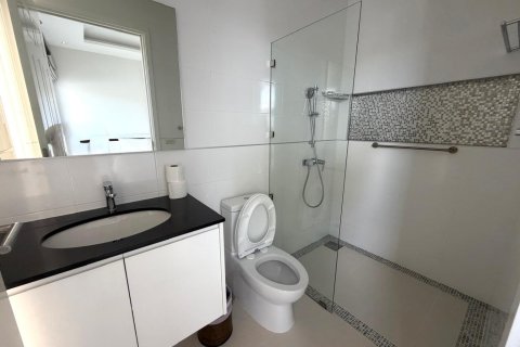 Villa in Hua Hin, Thailand 3 bedrooms № 233979 - photo 12