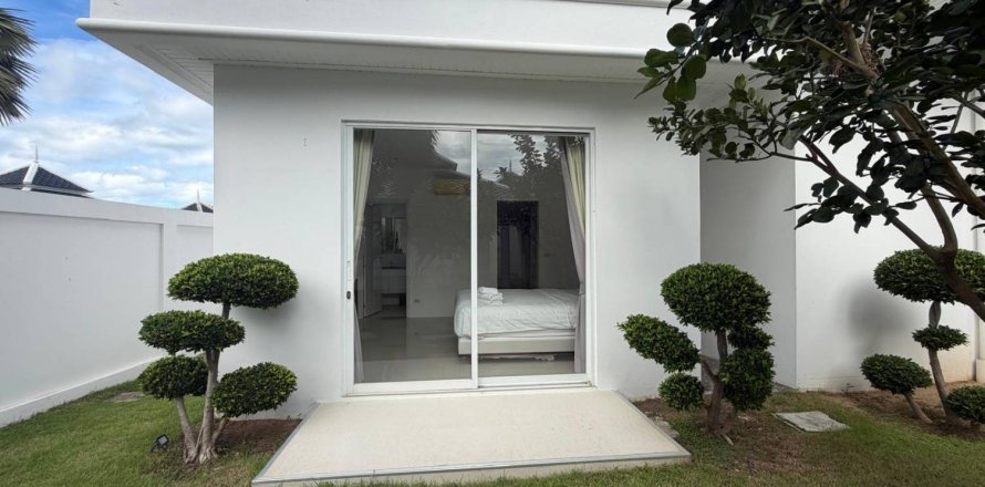 Villa in Hua Hin, Thailand 3 bedrooms № 233979
