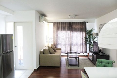 Studio in the Condo in Watthana, Bangkok, Thailand № 160687 - photo 4