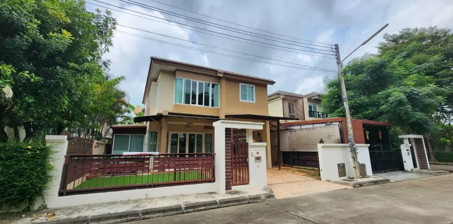 Дом в Ханг Донге, Таиланд с 4 спальнями  № 145242