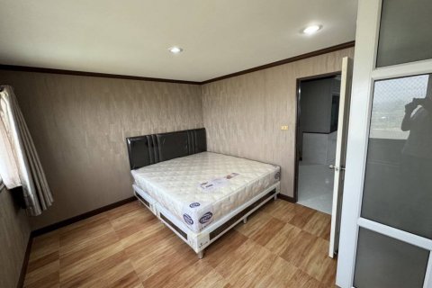 Кондоминиум с 3 спальнями в Ча-аме, Таиланд № 114626 - фото 9