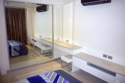 Condo in Pattaya, Thailand, 1 bedroom № 204066 - photo 6