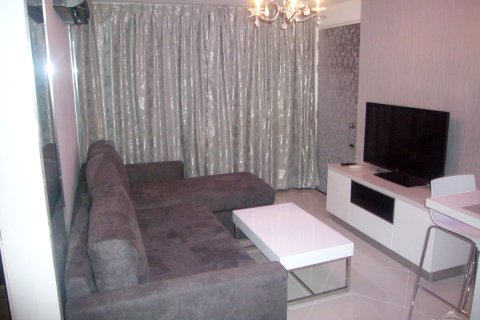 Condo in Pattaya, Thailand, 1 bedroom № 204066 - photo 1