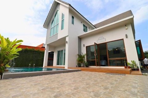 Дом в Пхукете, Таиланд с 3 спальнями  № 136782 - фото 2