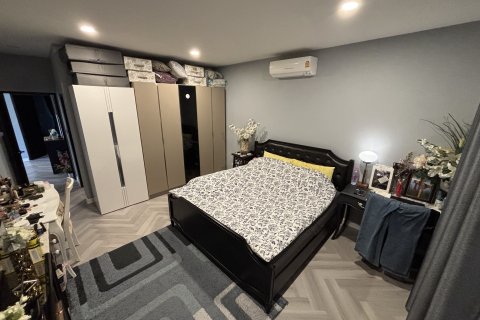 Villa in Hua Hin, Thailand 3 bedrooms № 164161 - photo 9