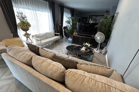 Villa in Hua Hin, Thailand 3 bedrooms № 164161 - photo 5