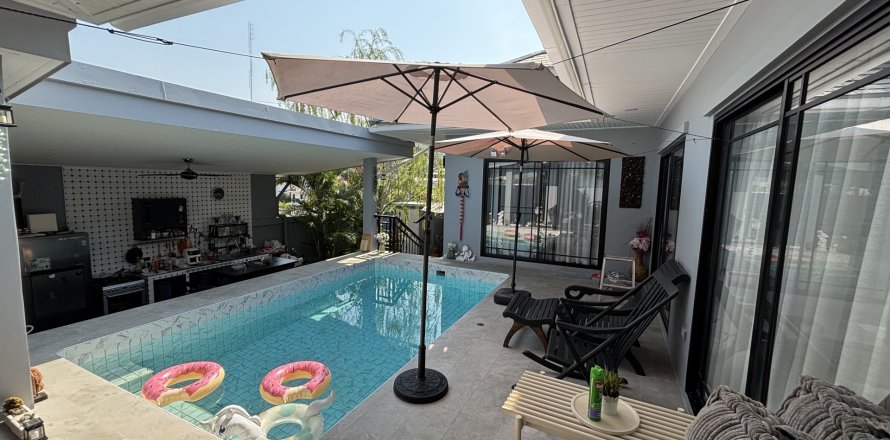 Villa in Hua Hin, Thailand 3 bedrooms № 164161