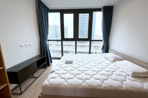 Кондоминиум с 2 спальнями в Бангкапи, Бангкок, Таиланд № 164160 - фото 7