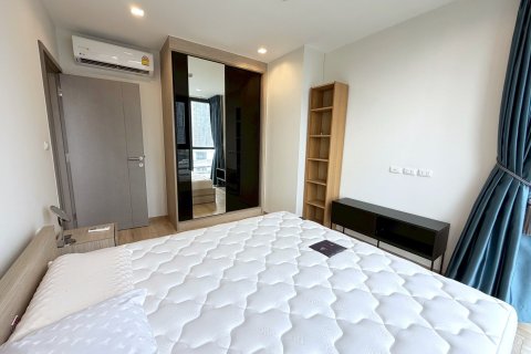 Кондоминиум с 2 спальнями в Бангкапи, Бангкок, Таиланд № 164160 - фото 10