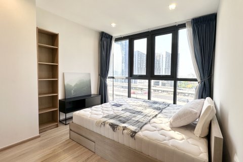 Кондоминиум с 2 спальнями в Бангкапи, Бангкок, Таиланд № 164160 - фото 18