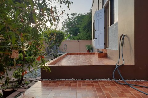 House in Pattaya, Thailand 3 bedrooms № 164164 - photo 14