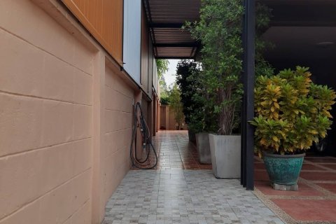 House in Pattaya, Thailand 3 bedrooms № 164164 - photo 18
