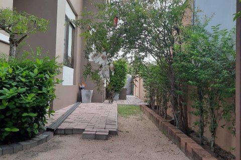 House in Pattaya, Thailand 3 bedrooms № 164164 - photo 17