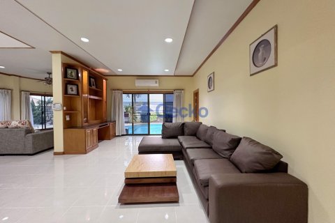 Maison à Pattaya, Thaïlande 4 chambres № 197268 - photo 8
