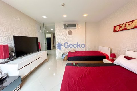 Condo à Pattaya, Thaïlande, 3 chambres № 197272 - photo 7