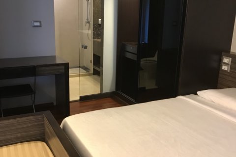 Кондоминиум с 1 спальней в Бангкоке, Таиланд № 144080 - фото 7