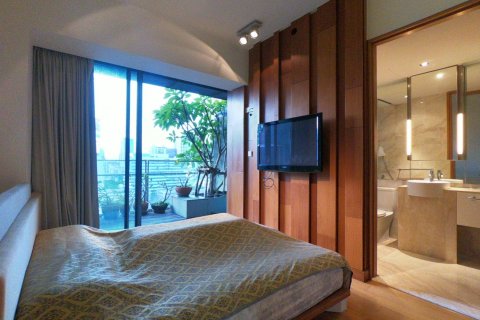 Кондоминиум с 2 спальнями в Сатхоне, Бангкок, Таиланд № 144083 - фото 9