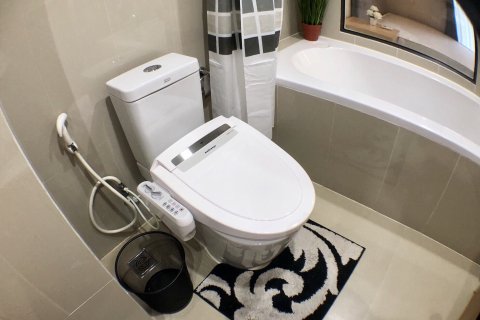 Кондоминиум с 1 спальней в Бангкоке, Таиланд № 144079 - фото 11